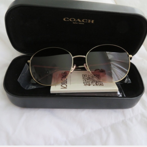 Coach Sunglasses - Picture 2 of 9